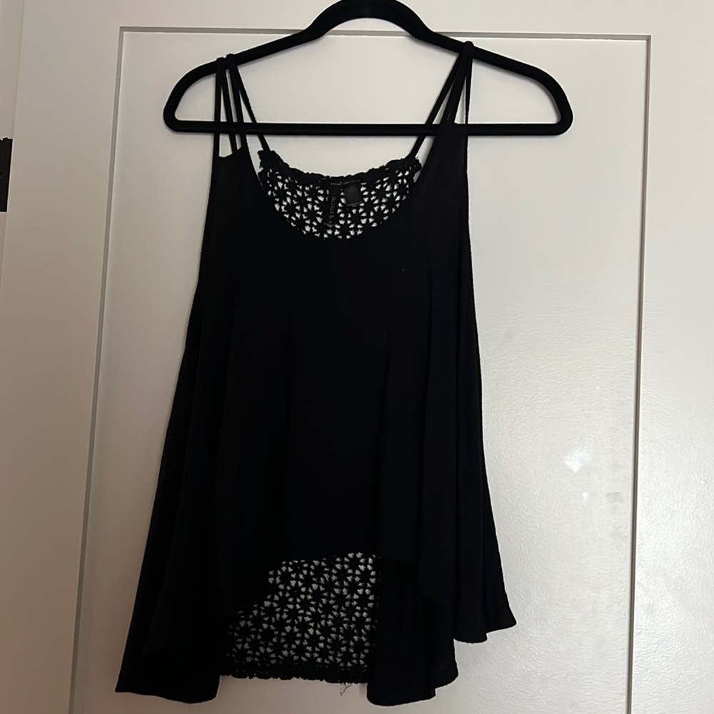 Black Floral Back Pattern Top